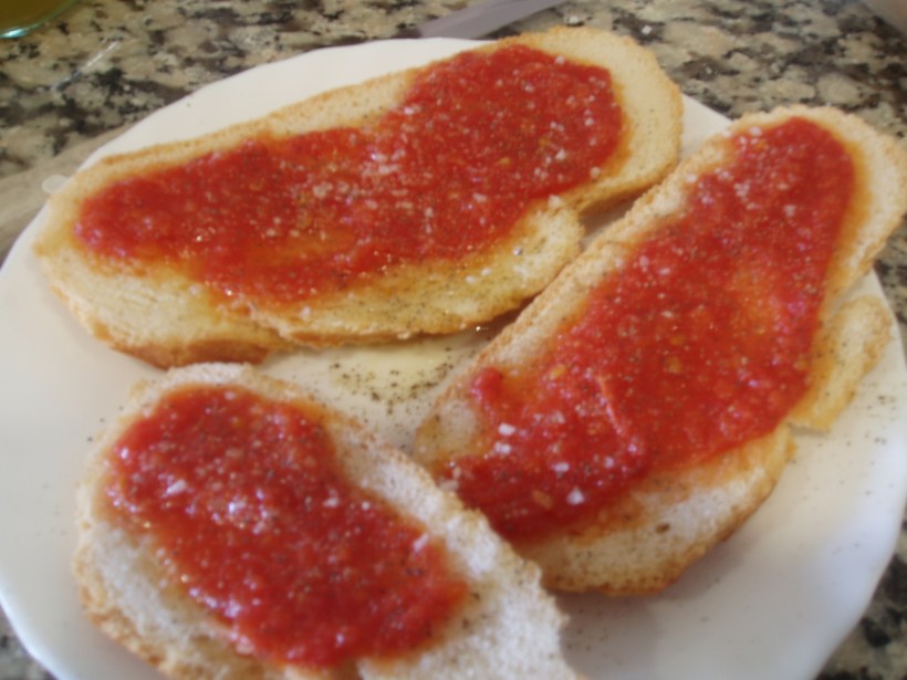 Pan Con Tomate y Aceite