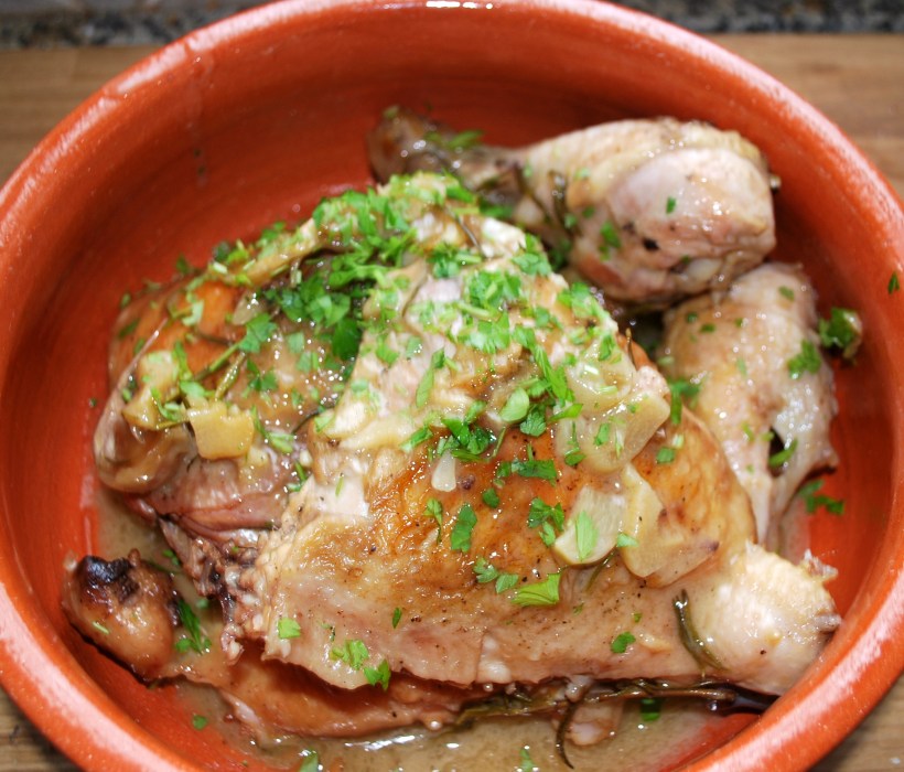 Pollo al Ajillo (3)