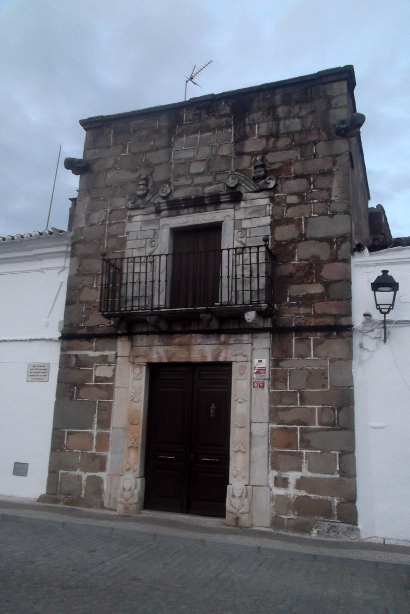House of Garlandi. 17th Century. Constructed with Roman materials reused from the Temple of Saint Coronado.